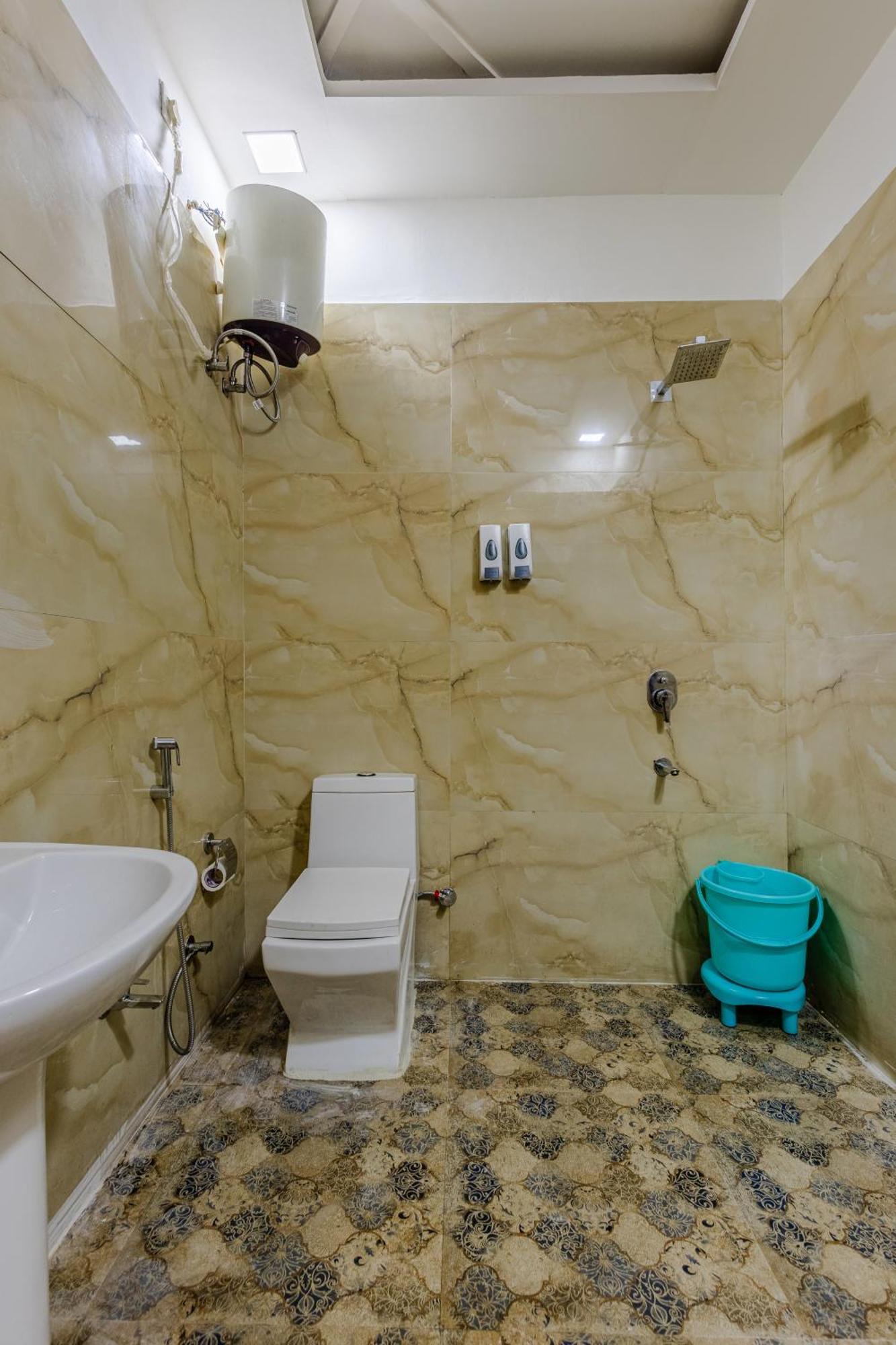 Lime Tree Hotel And Banquet Vrindāvan المظهر الخارجي الصورة