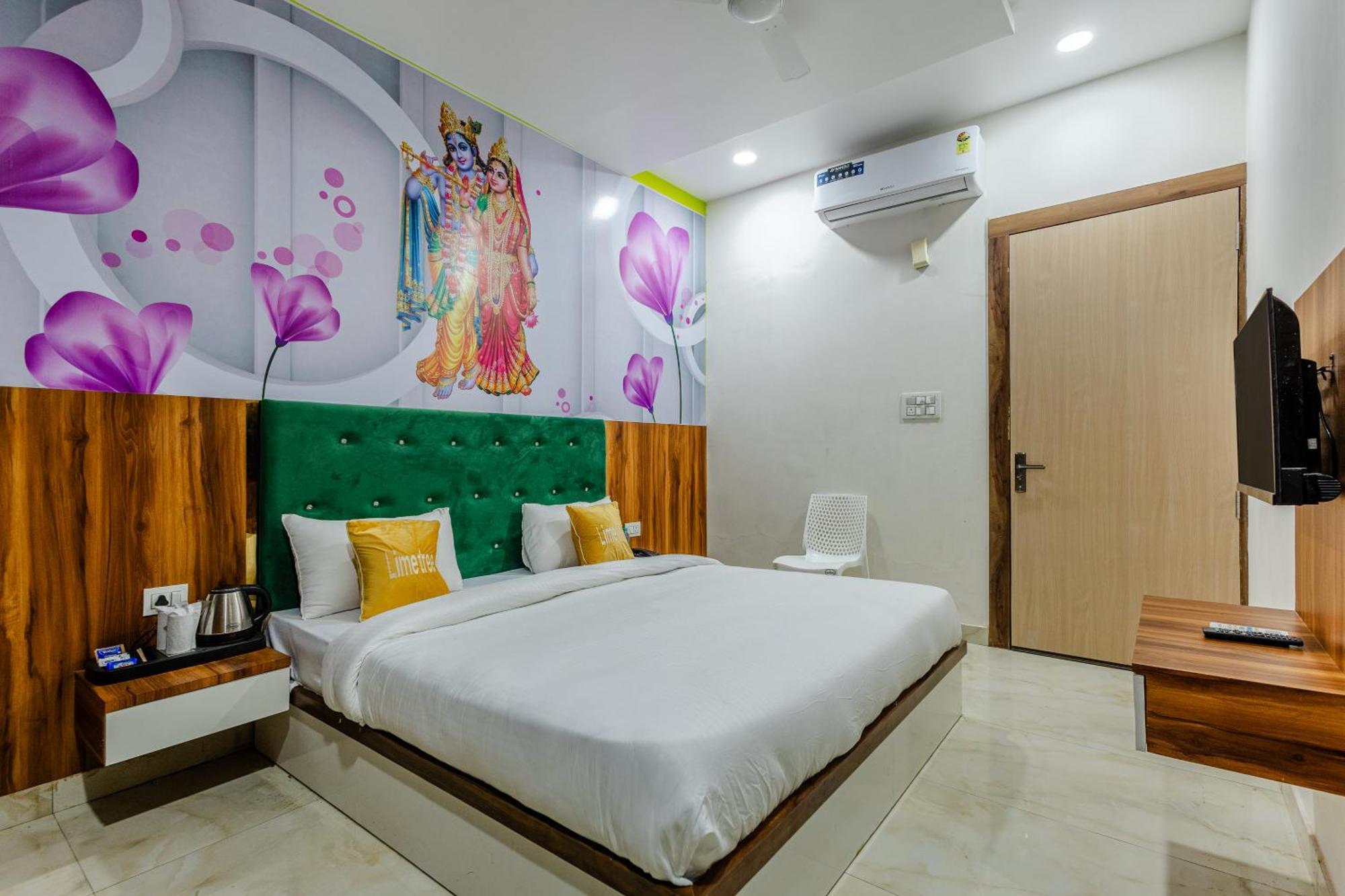 Lime Tree Hotel And Banquet Vrindāvan المظهر الخارجي الصورة