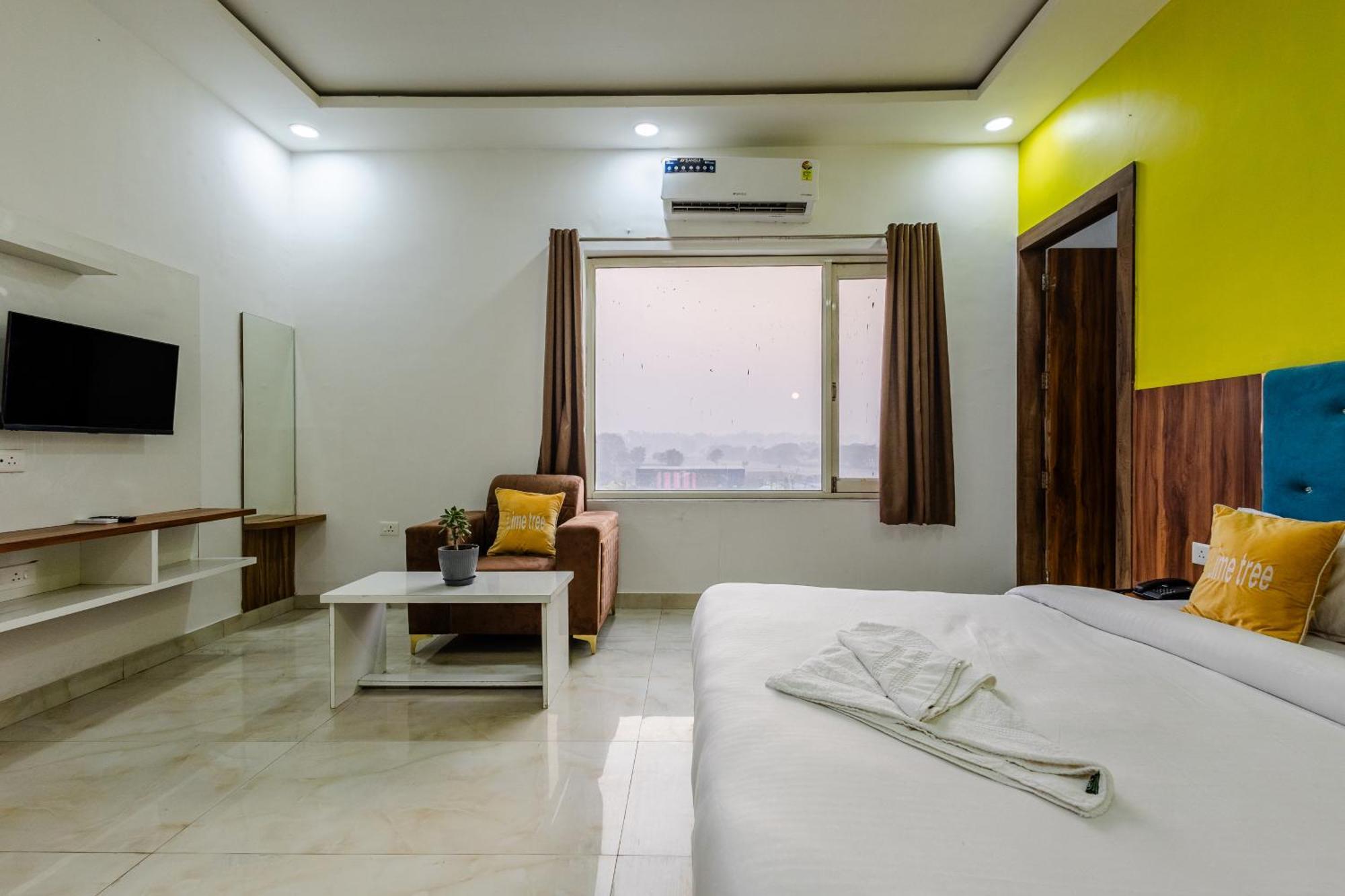 Lime Tree Hotel And Banquet Vrindāvan المظهر الخارجي الصورة