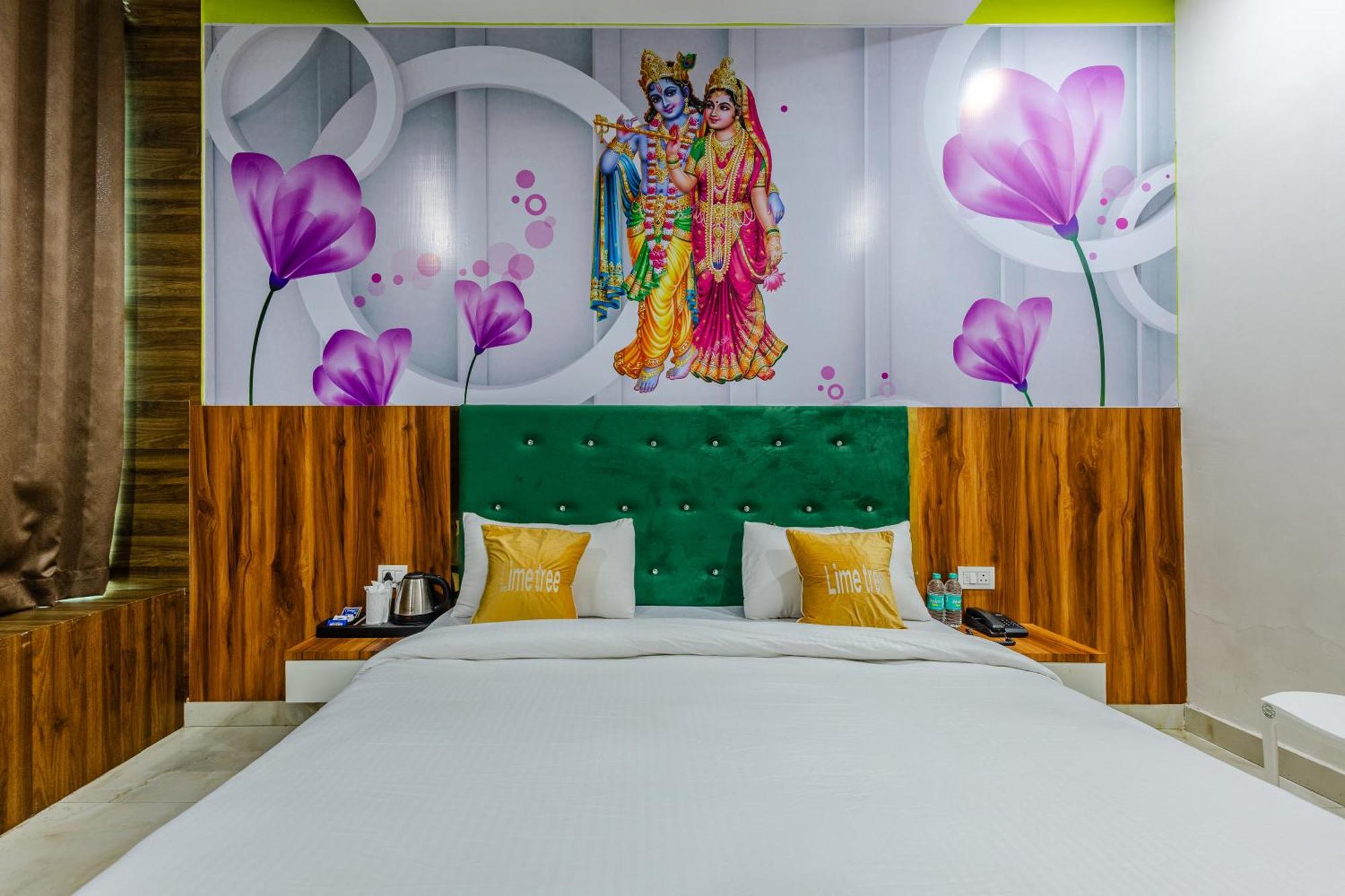 Lime Tree Hotel And Banquet Vrindāvan المظهر الخارجي الصورة